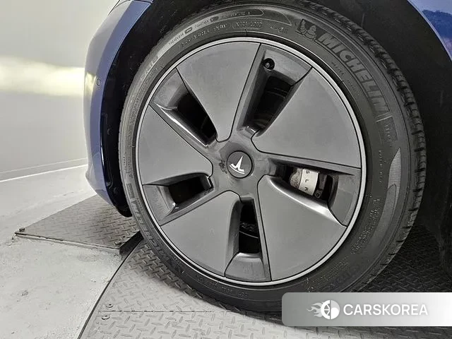 Tesla Model 3 id 3306883 из Кореи 8