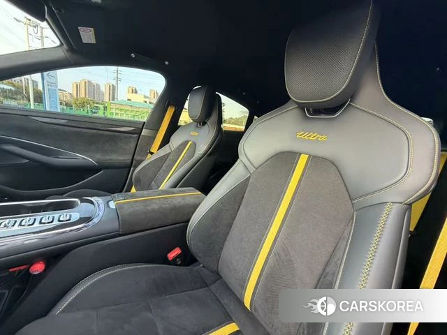 Xiaomi Car Xiaomi SU7 Ultra id 4242229 из Китая 8