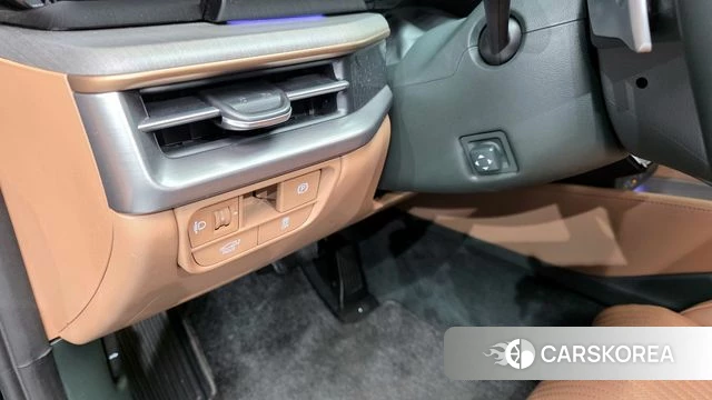 Hyundai Grandeur (GN7) id 3831696 из Кореи 8