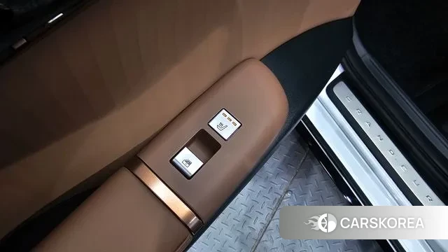 Hyundai Grandeur Hybrid (GN7) id 3576383 из Кореи 8