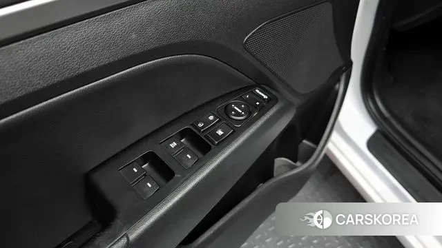 Hyundai Avante AD id 3090906 из Кореи 8