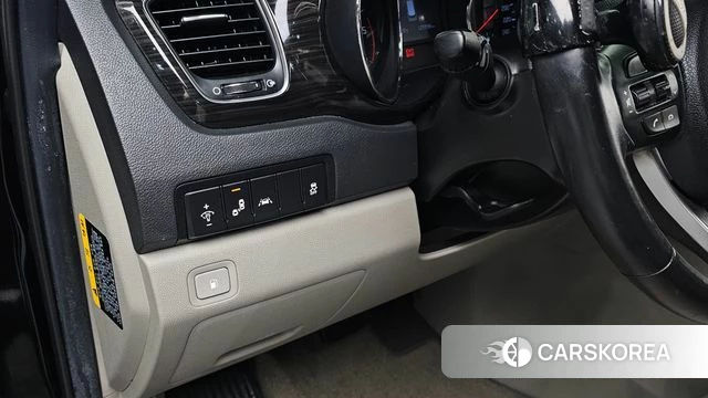 Kia The New Carnival id 4703335 из Кореи 8