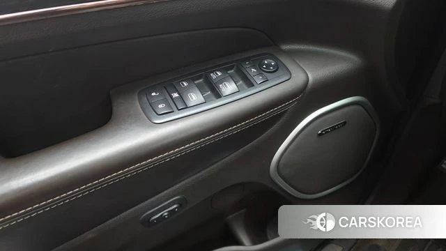 Jeep Grand Cherokee id 4203439 из Кореи 8