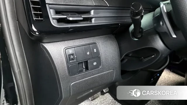 Hyundai Staria id 3373308 из Кореи 8