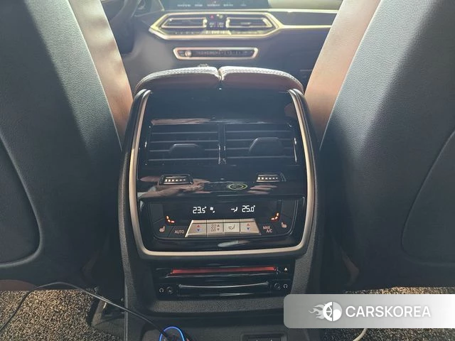 BMW X7 (G07) id 3824905 из Кореи 8