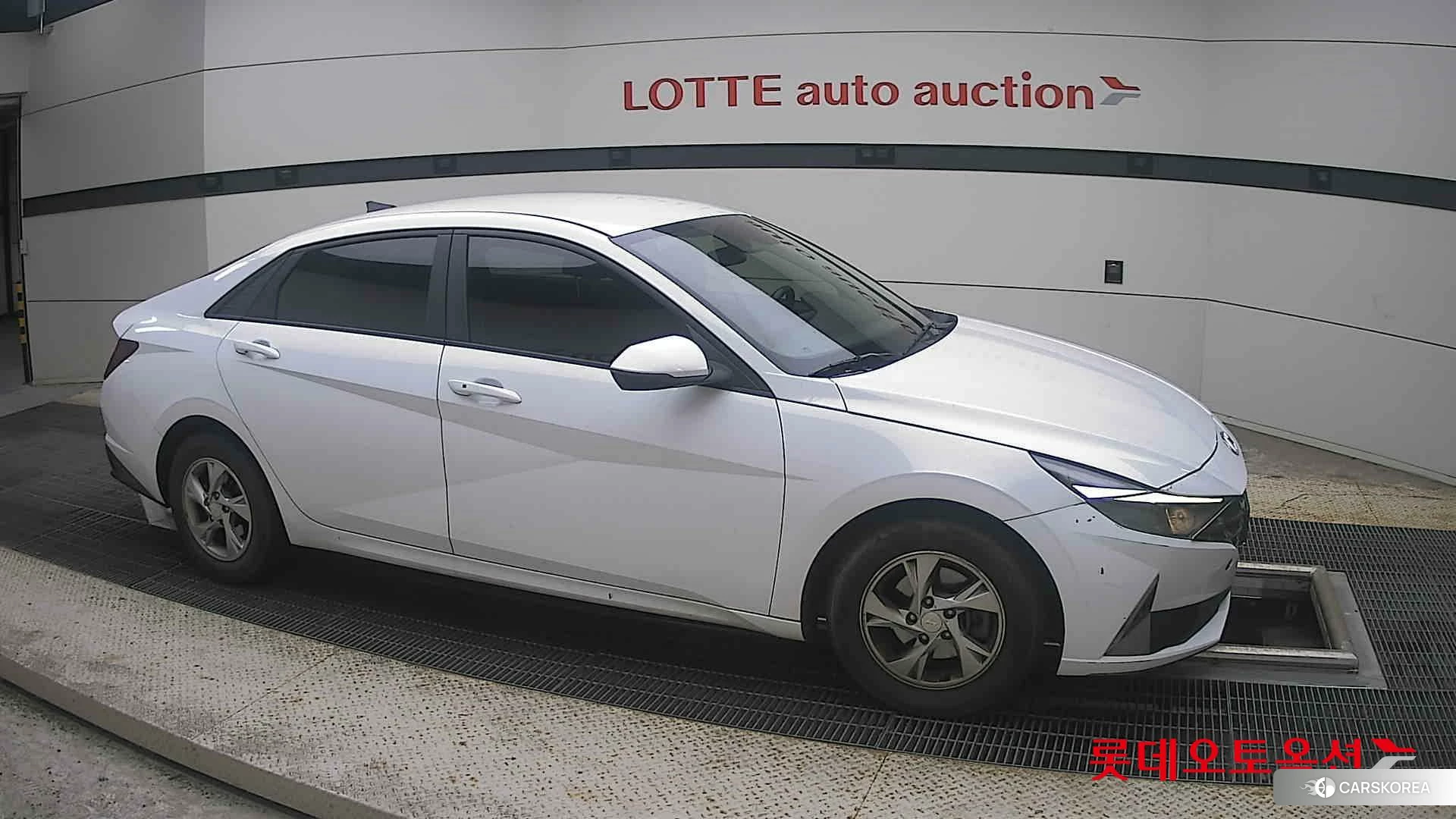 Hyundai Avante id 4902351 из Кореи 8