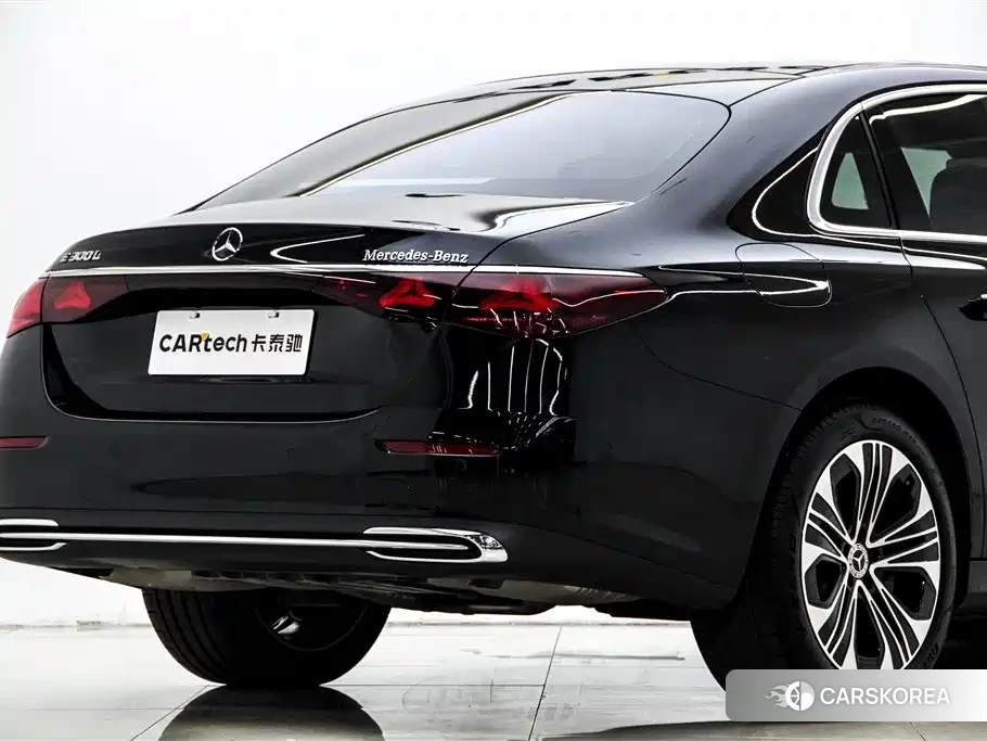 Mercedes-Benz E-Class id 4548131 из Китая 8