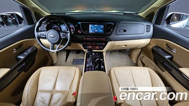 Kia The New Carnival id 2675625 из Кореи 8