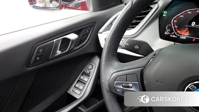 BMW 1 Series (F40) id 3601684 из Кореи 8