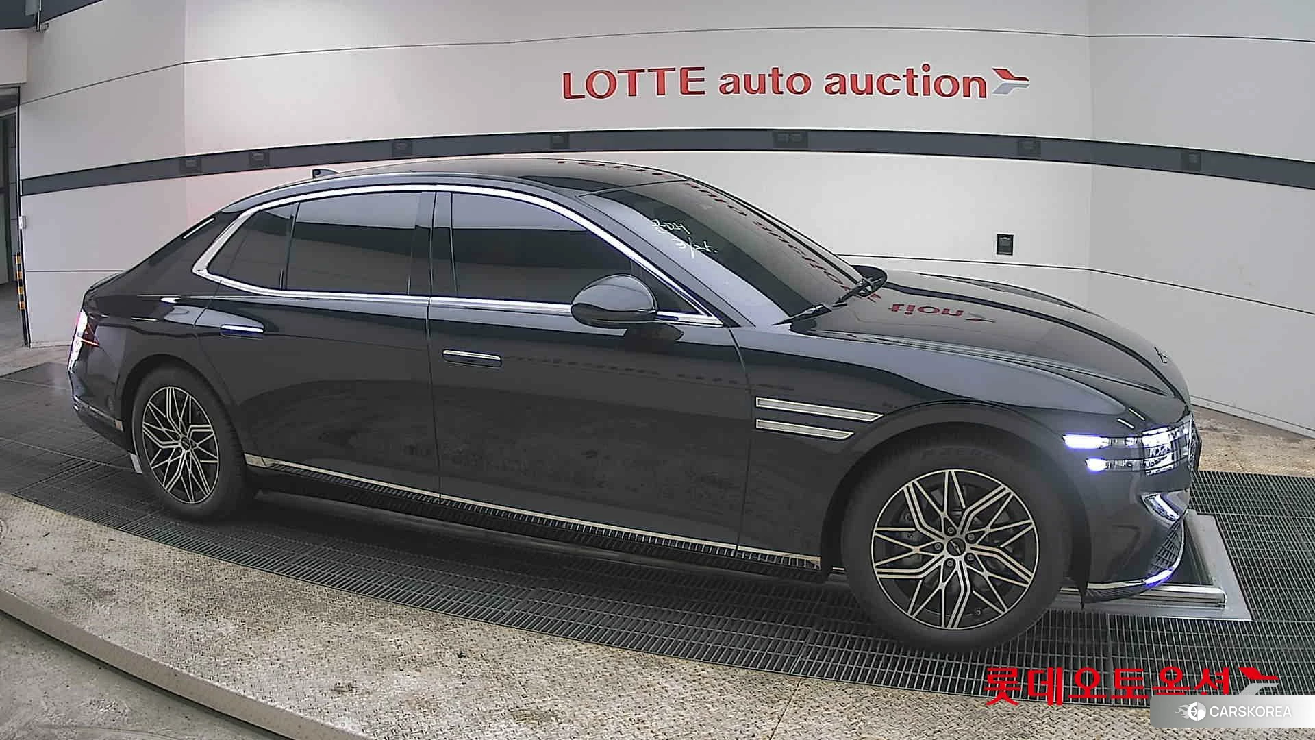 Hyundai G90 id 3869343 из Кореи 8