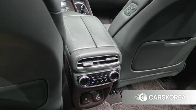 Genesis GV80 id 4423901 из Кореи 8