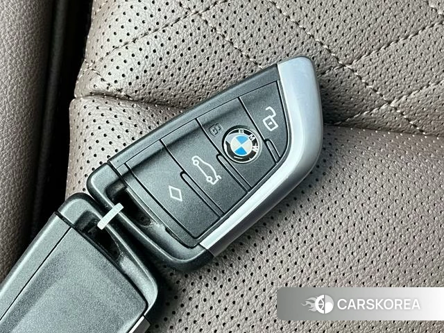 BMW 3 series id 4255988 из Китая 8