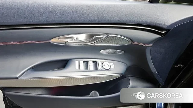 Genesis GV70 id 3726898 из Кореи 8