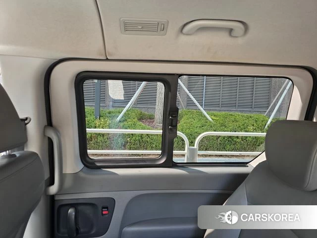 Hyundai The New Grand Starex id 3829370 из Кореи 8