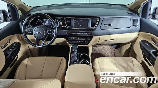 Kia The New Carnival id 2682059 из Кореи 8