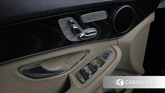 Mercedes-Benz C-Class W205 id 3834588 из Кореи 8