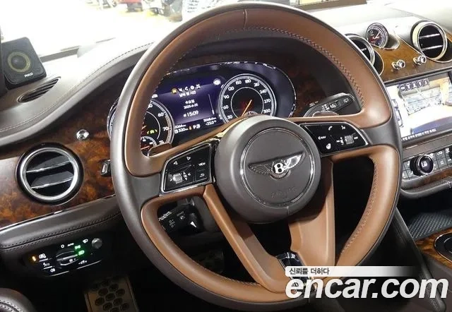 Bentley Bentayga id 2865449 из Кореи 8