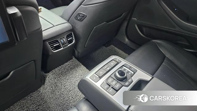 Genesis G80 id 3966547 из Кореи 8