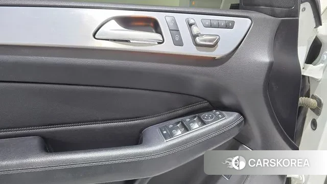 Mercedes-Benz GLE - Class W166 id 3004861 из Кореи 8