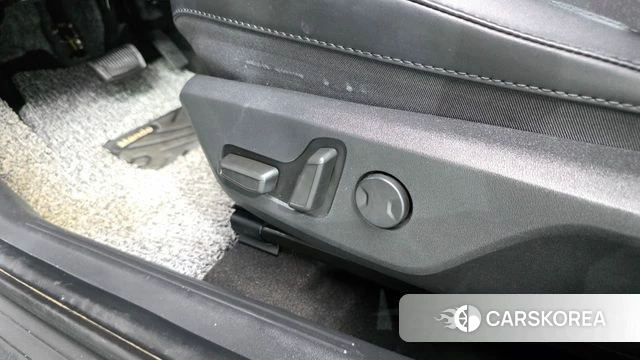 Kia Di Ol Nu Niro id 4488740 из Кореи 8
