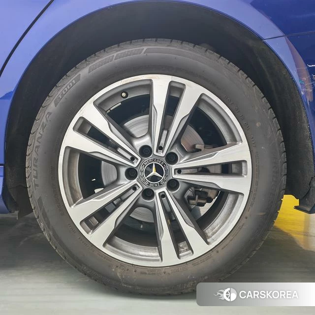 Mercedes-Benz Class C id 4253070 из Китая 8