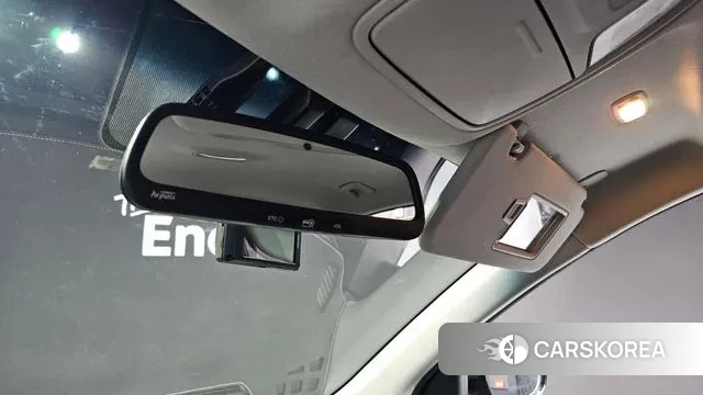 Kia Niro id 3357379 из Кореи 8