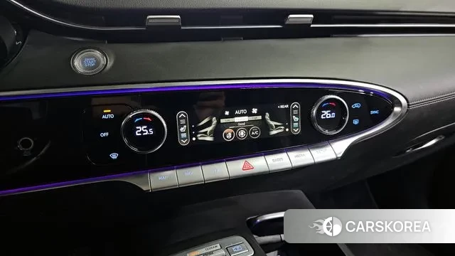 Genesis GV70 id 3421646 из Кореи 8