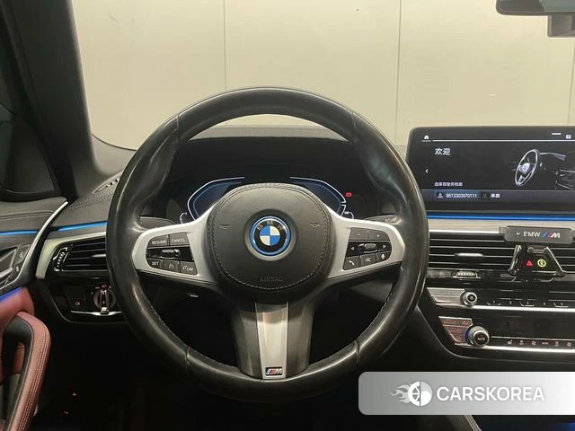 BMW 5 series PHEV id 4273169 из Китая 8