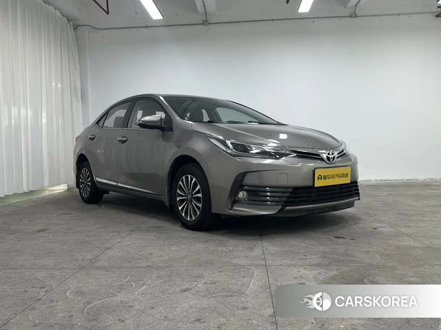 Toyota Corolla id 4222203 из Китая 8