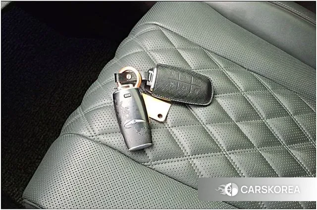 Genesis GV80 id 3004247 из Кореи 8