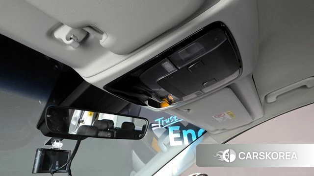 Hyundai Staria id 3799562 из Кореи 8