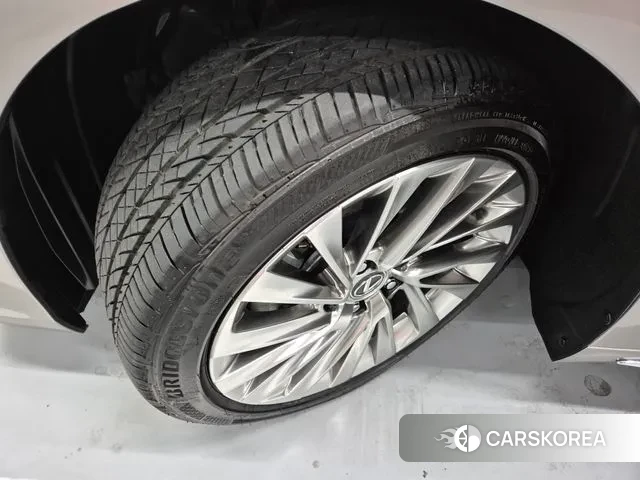 Lexus ES300h 7th generation id 3732352 из Кореи 8