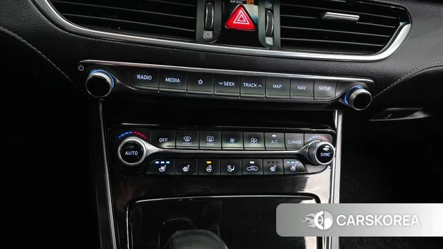 Hyundai Grandeur IG id 4397619 из Кореи 8