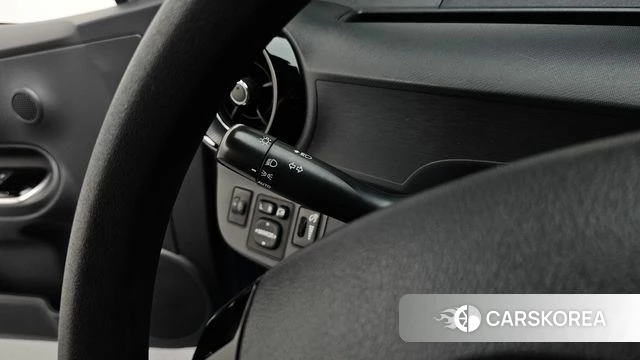 Toyota Prius C id 4667755 из Кореи 8