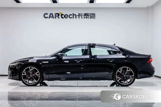 Audi A7L id 4275593 из Китая 8