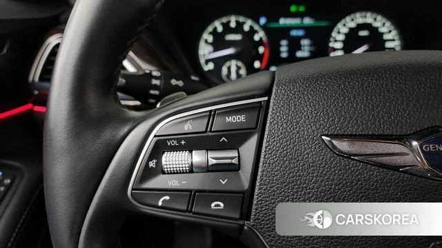 Genesis G90 id 3942789 из Кореи 8