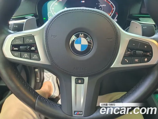 BMW 5 Series (G30) id 2822850 из Кореи 8