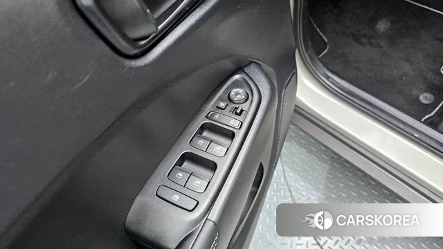 Hyundai Venue id 3834157 из Кореи 8