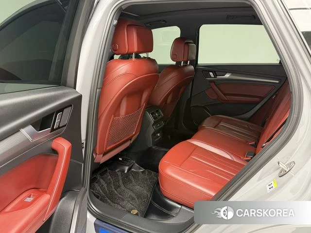 Audi Q5L id 4271756 из Китая 8