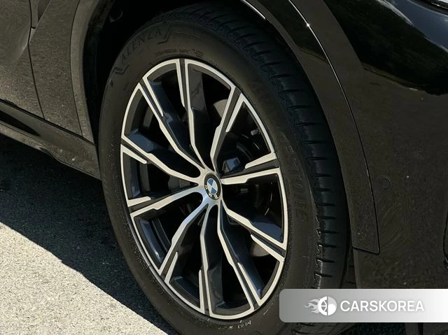 BMW X6 id 4258207 из Китая 8