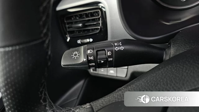 Kia Stonic id 3873545 из Кореи 8