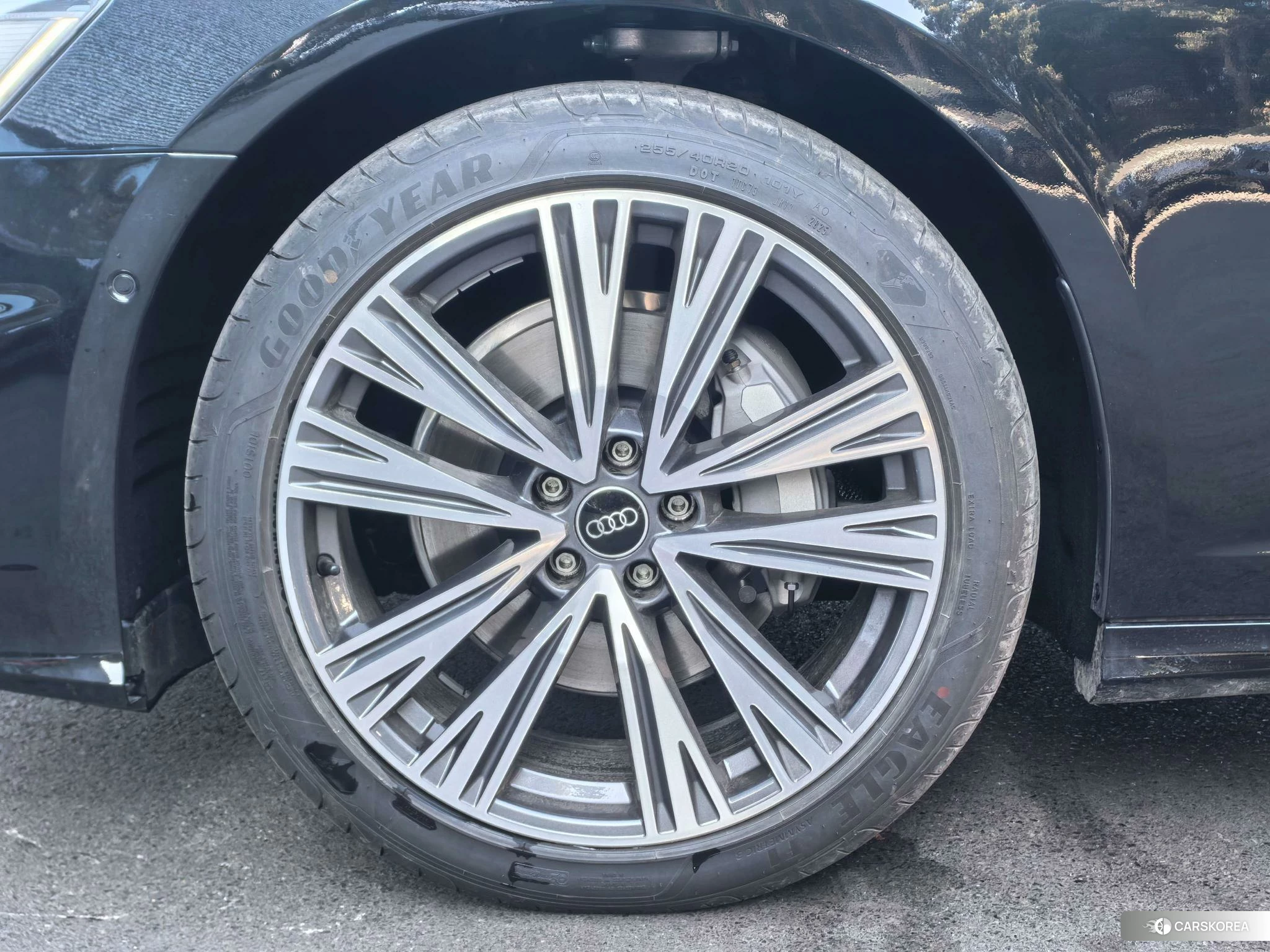 Audi A6L id 4440888 из Китая 8