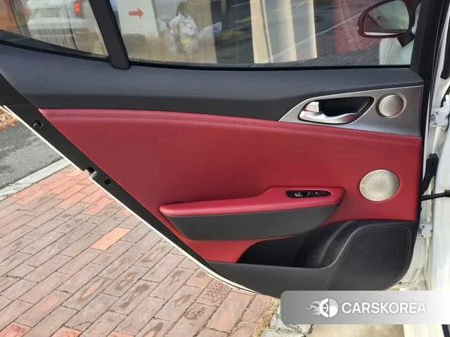 Kia Stinger id 3682698 из Кореи 8