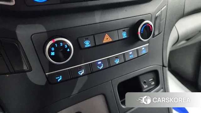 Hyundai The New Grand Starex id 2854130 из Кореи 8