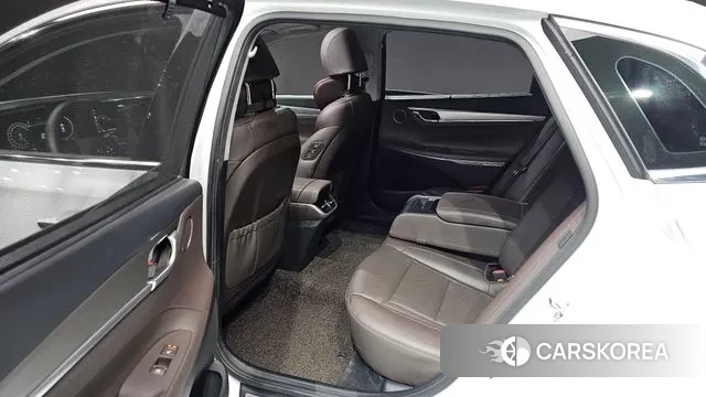 Hyundai The New Grandeur IG id 3448438 из Кореи 8