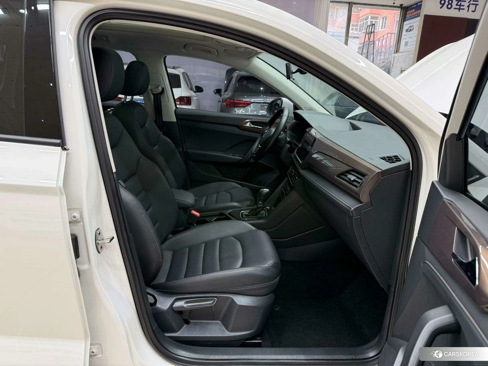 Volkswagen Tuyue id 4468104 из Китая 8