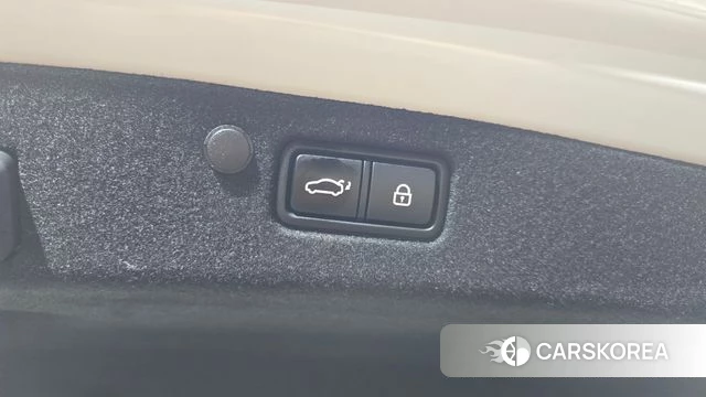 Hyundai The New Grandeur IG Hybrid id 4470655 из Кореи 8