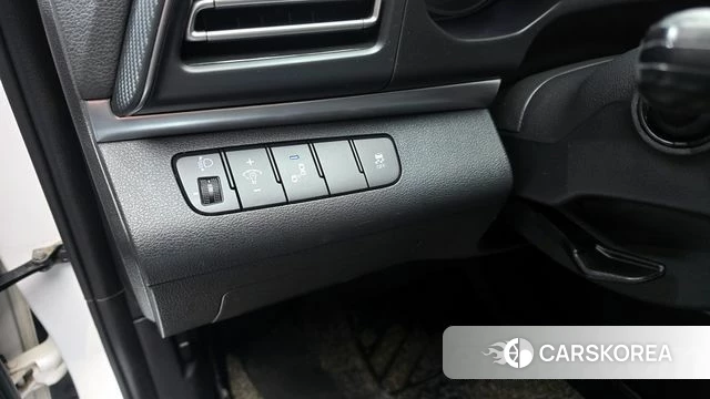 Hyundai The New Avante AD id 3853538 из Кореи 8