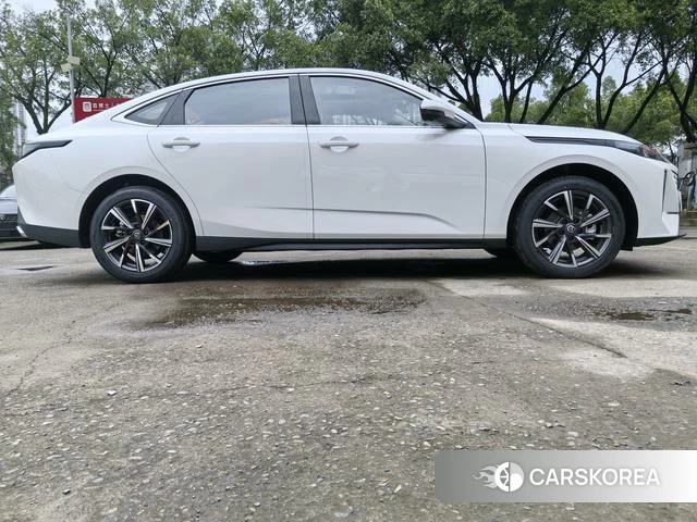 Chang'an Yidong id 3957805 из Китая 8