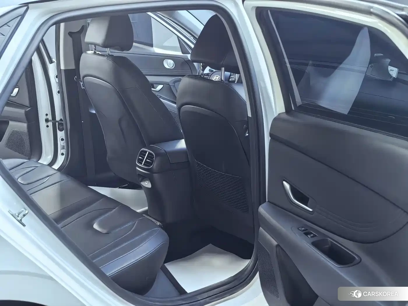 Hyundai Elantra id 4680819 из Китая 8